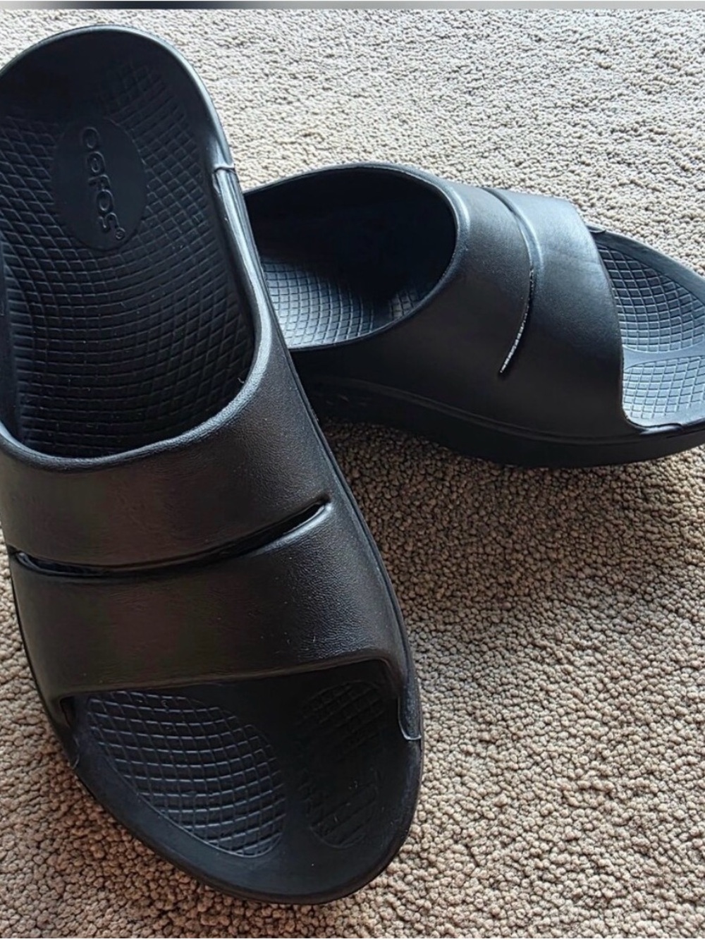 OOFOS Women's OOahh Slide - Black - Picture 2 of 9